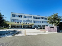 前田中学校