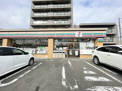 セブンイレブン札幌菊水元町7条店