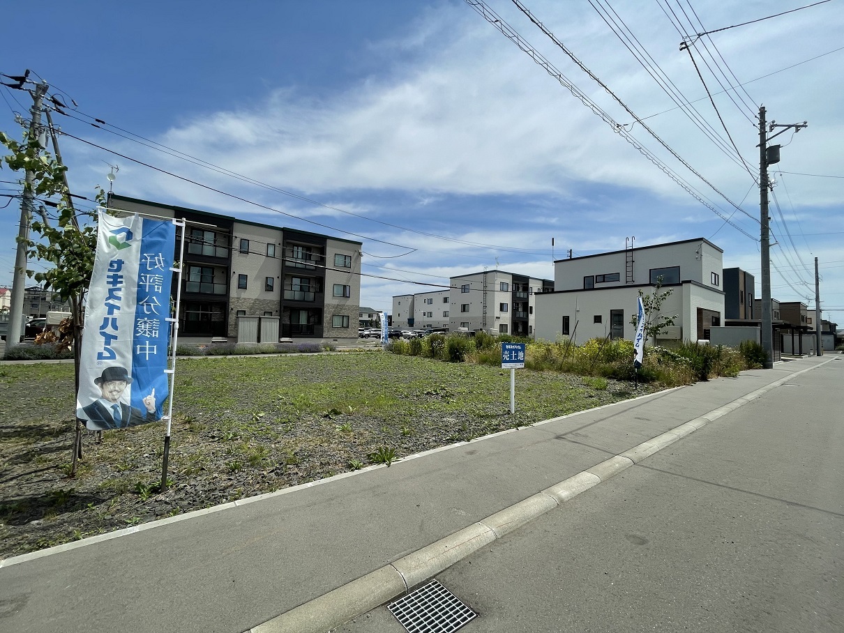 西側から撮影